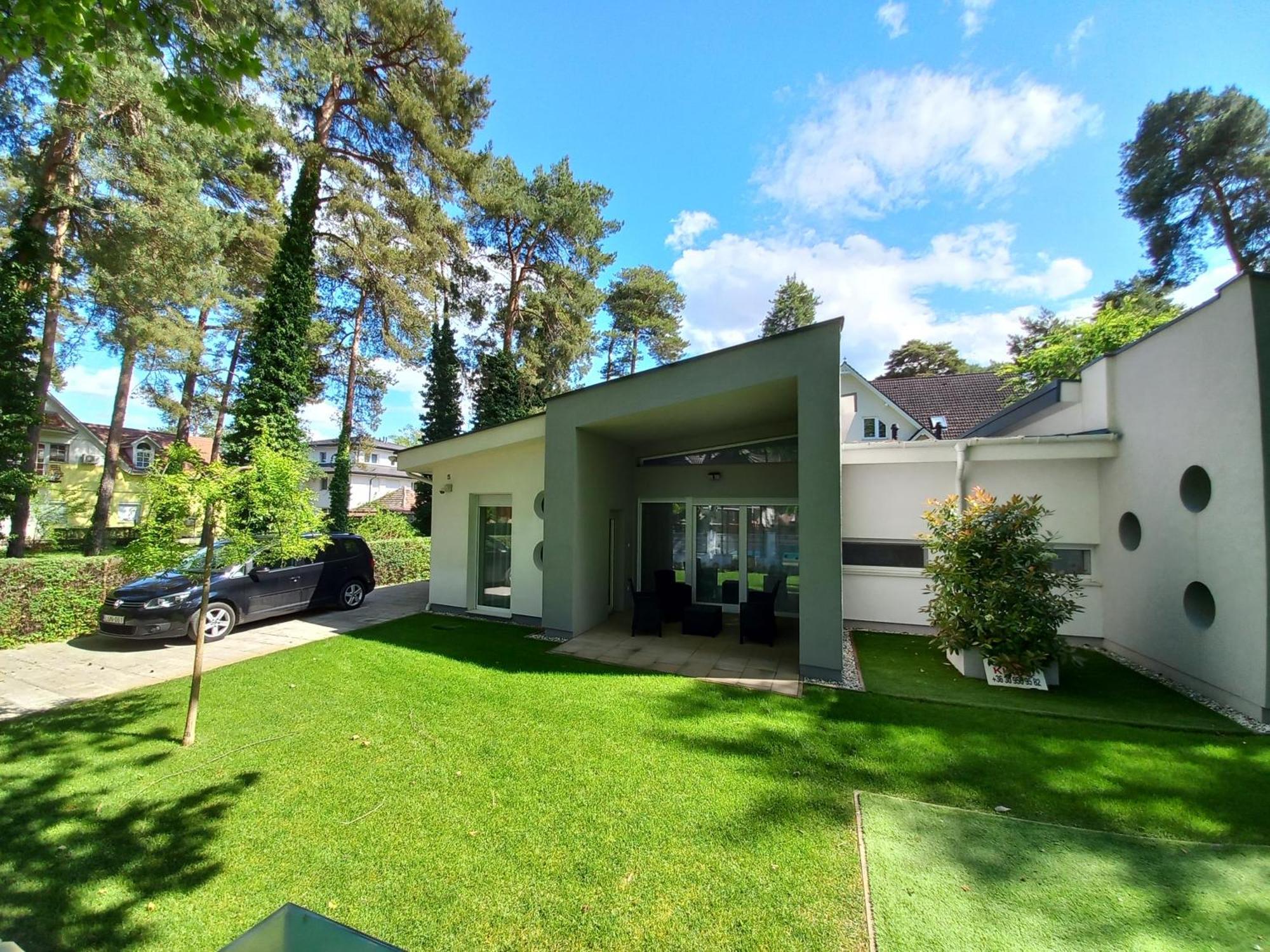 Villa Bori Siófok Buitenkant foto